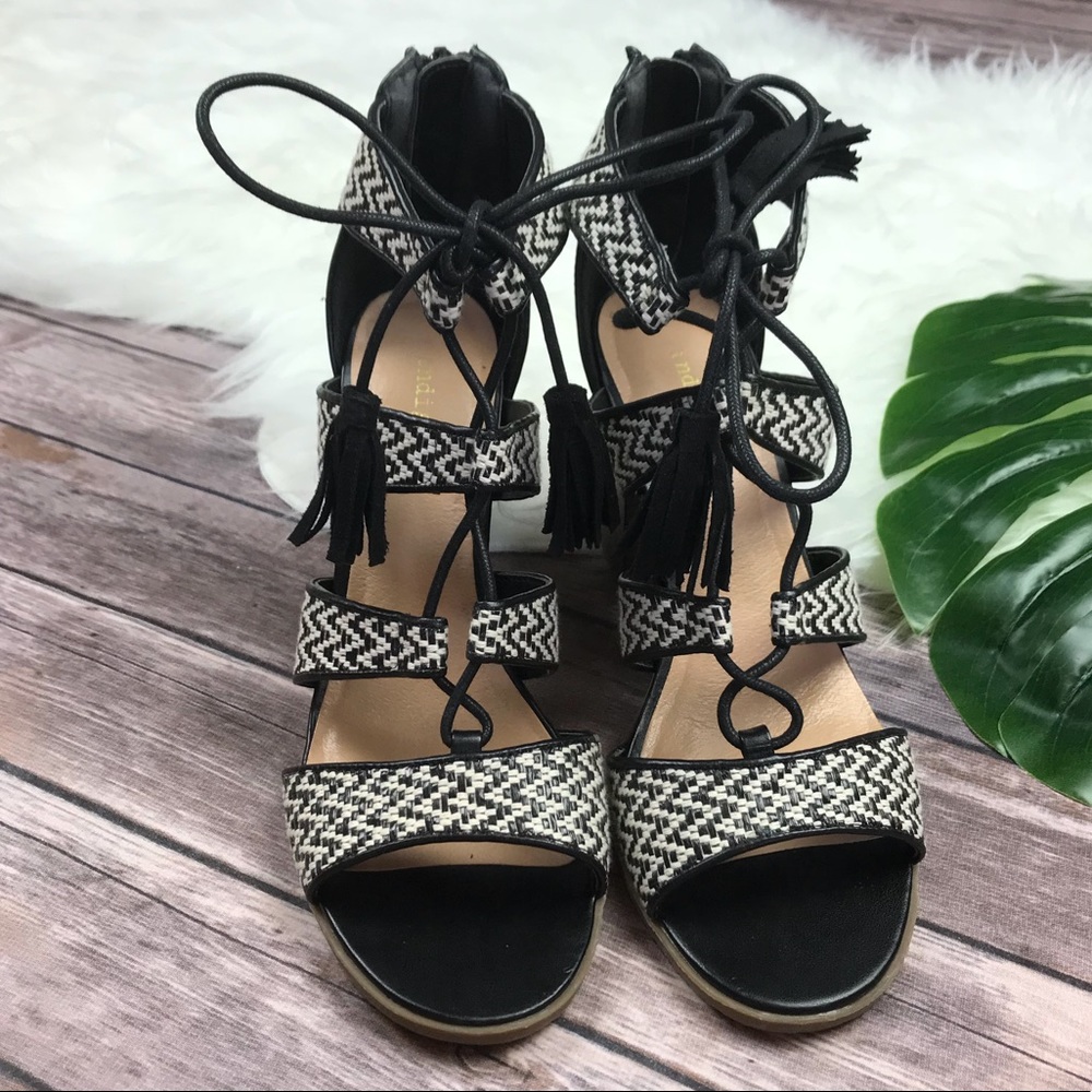 Indigo Rd Black White Woven Lace Up Open Heels 8.5